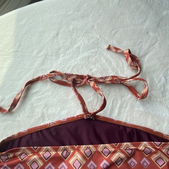 New! Beth Richards Gina one piece in Triangle geo print , saffron 19819 - Picture 7 of 16